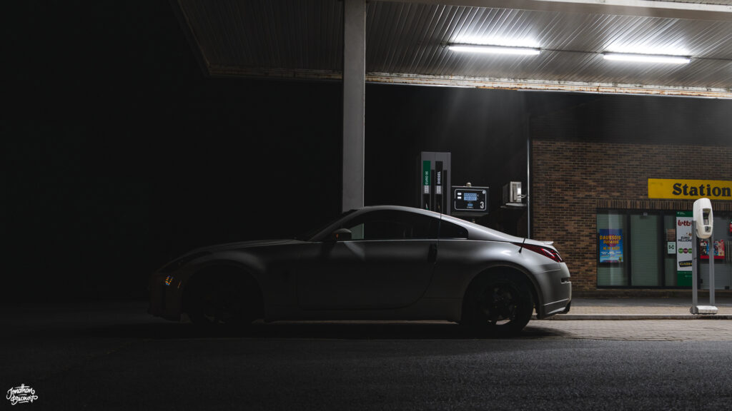 350Z-AUTOMOBILE-2 Photographie de ma Nissan 350Z de latéral en pleine nuit.